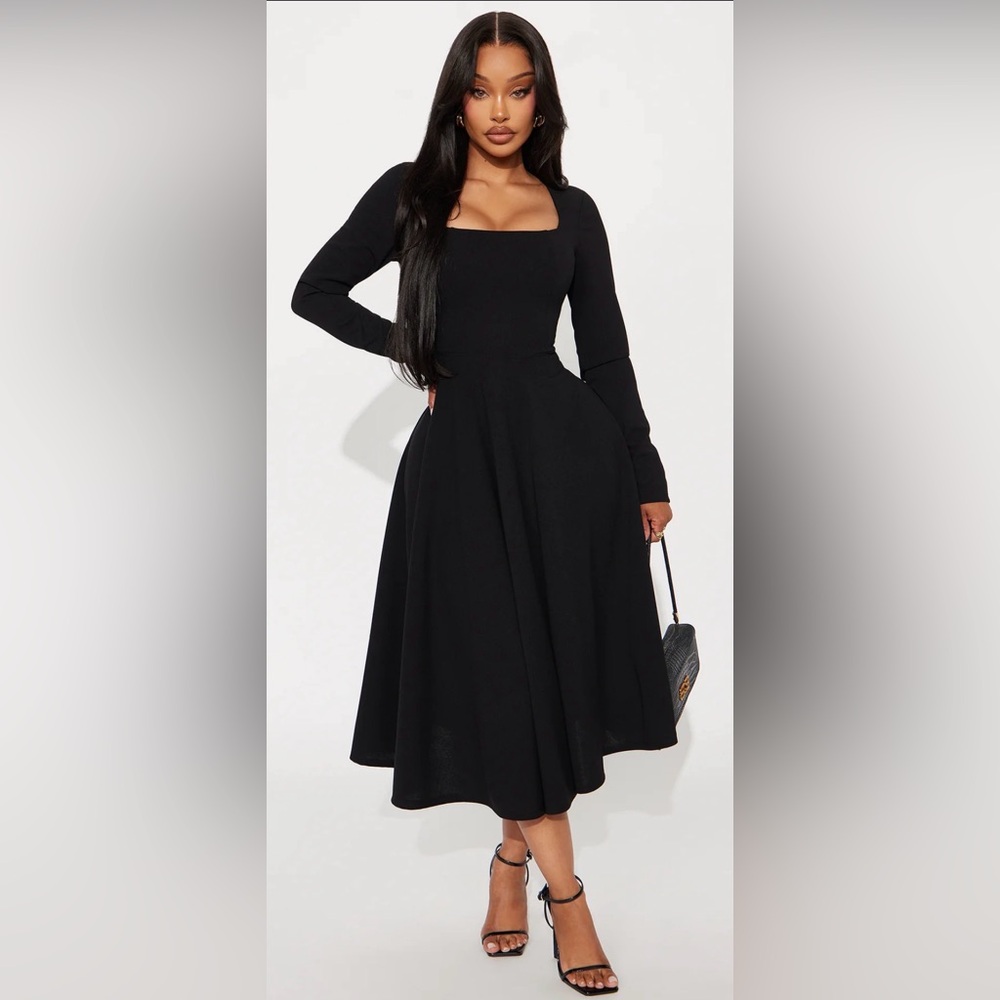 Fashion Nova Black Long Sleeve Fit & Flare Dress Size Medium